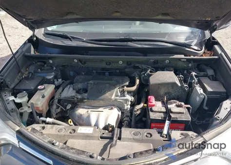 2017 Toyota Rav4 Le z USA, uszkodzony, nr VIN JTMBFREV0HJ144640